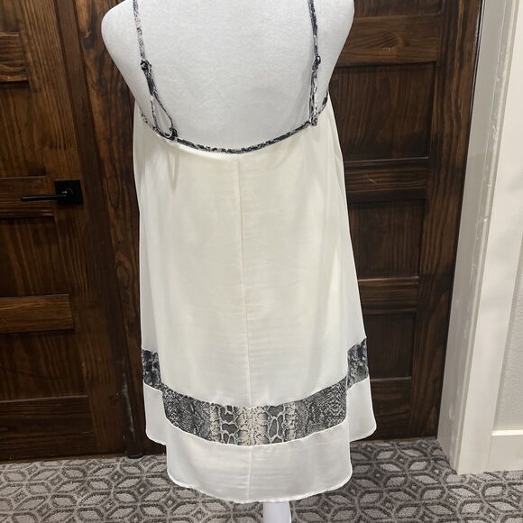 Ya Los Angeles Dress Small Peated White Snake Animal Print Safari‎ Boho - Picture 8 of 14